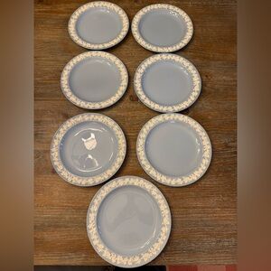 SET OF (7) WEDGWOOD ETURIA BARLASTON QUEENSWARE CREAM ON BLUE 9.75” PLATES